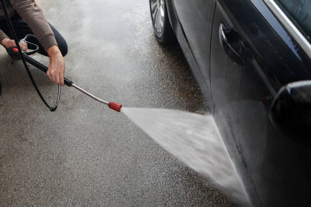 Best Deck Pressure Washing  in Woodburn, OR